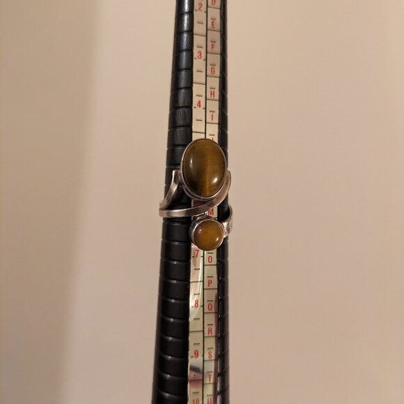 Vintage Sterling Silver Tigers Eye Ring - Picture 2 of 7